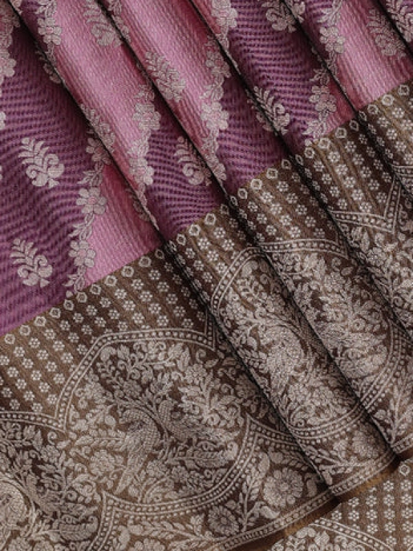 Lavender Feather-Touch Soft Silk Floral Weave detail